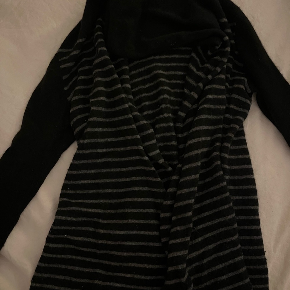 Striped Black and Gray Women's Cashmere Sweater